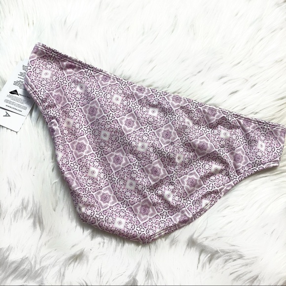 Athleta Aqualuxe Print Ladder Front Bottom - Picture 2 of 4